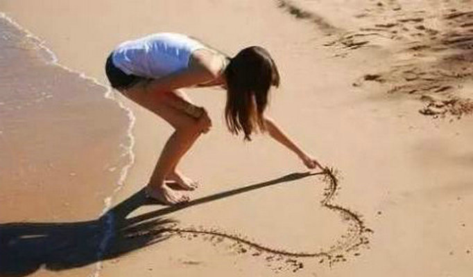 更爱自己,即使最后没有爱,你依然美丽