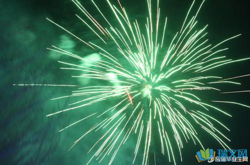 关于看烟花的句子