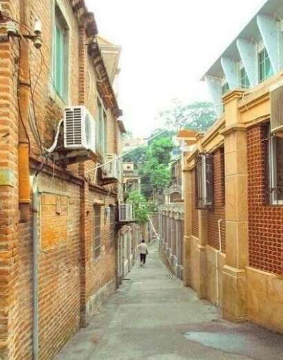 快乐而美丽的短句1