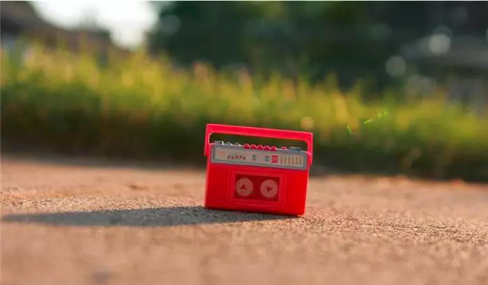 文案写作的短句子适合在瞬间发布