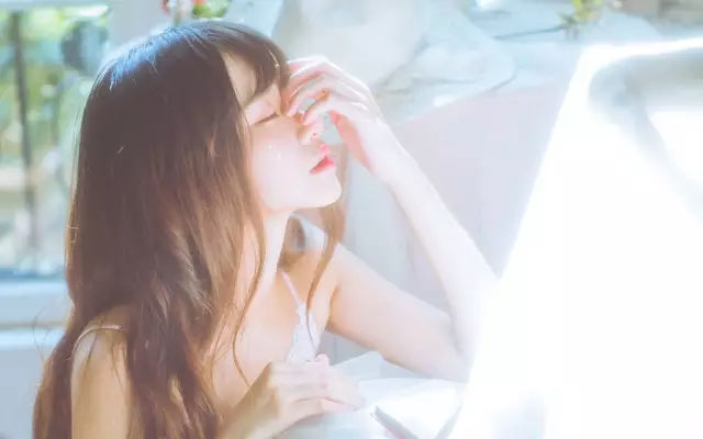 承受太多崩溃太痛苦了