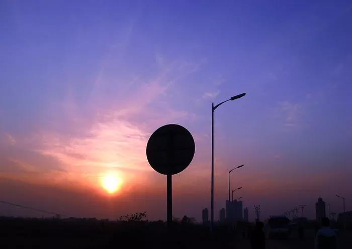 在朋友圈中的霸气和吸引人的句子1