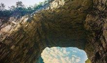 一起开心爬山的句子