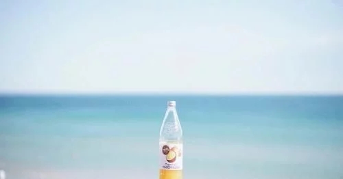 描述快乐聊天的句子2