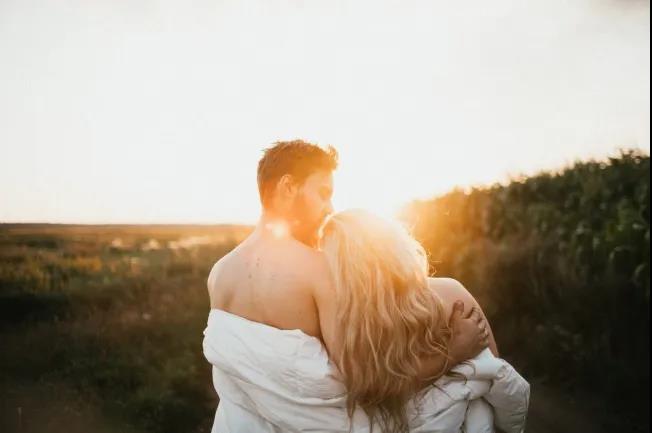 睡前爱女友的话