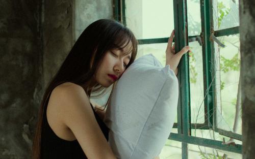 悲伤的句子可以挽救爱情1