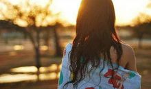 暗示心情低落的句子