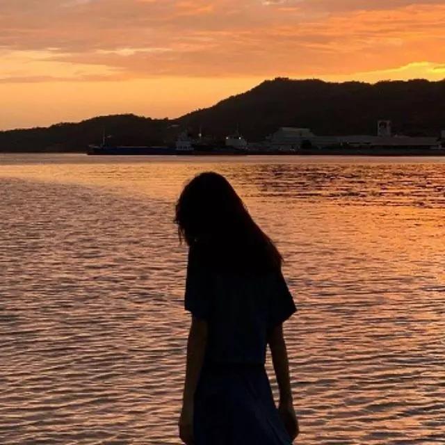 生存低谷的句子