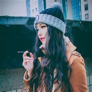 女孩霸气行情超级霸气