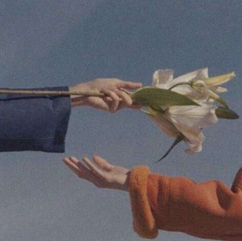 现在描述非常幸福的句子