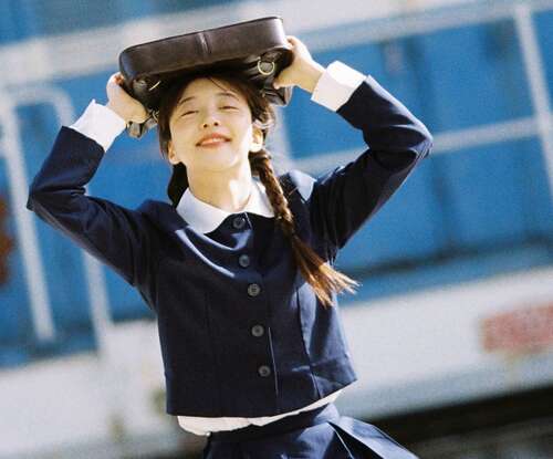 使一个快乐的女孩句子1