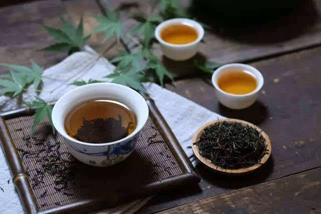 赞美茶的句子