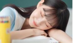 赞美女孩创造力的句子2