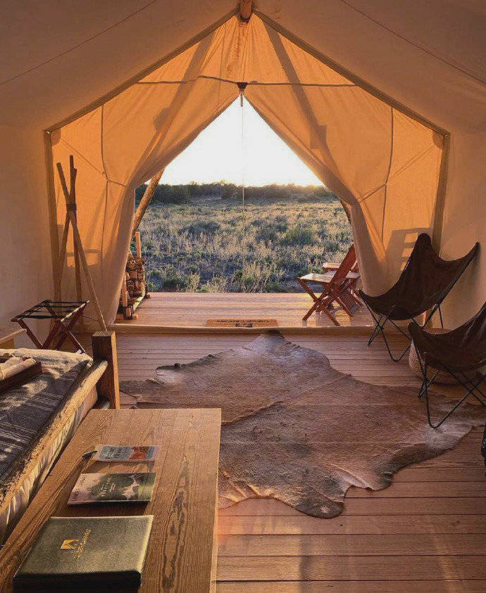 16，水在流动中，巡回巡游，爱你不需要有理由;风吹了，下雨了，我会陪你到世界末日;天空，野外，我想陪你;你有爱，我有爱，我有爱，我有爱，爱你;我们永远不会分享！