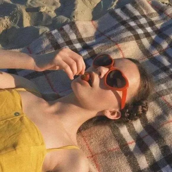 摇动的生日副本非常热门1