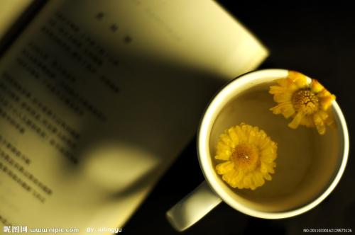 15，自从你离开后，我的生命中没有两件事;找到你，等你。