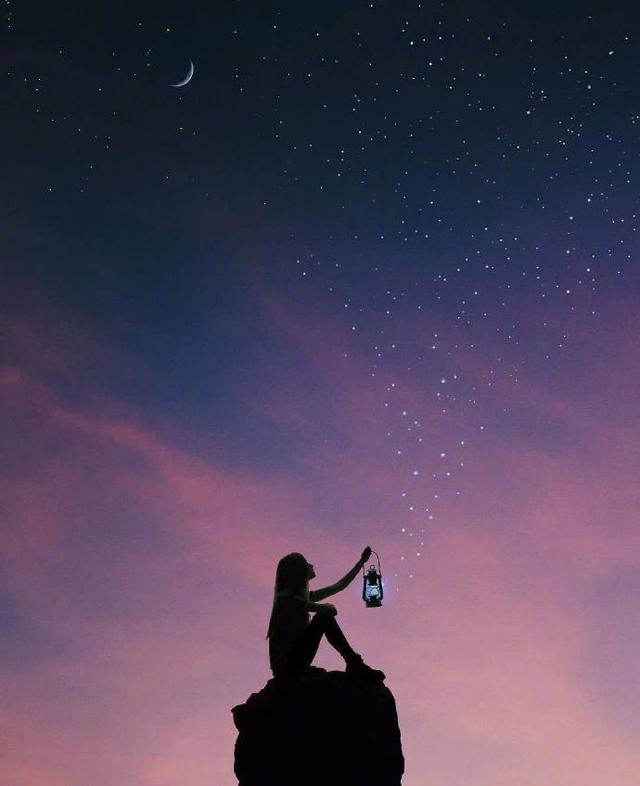 声音悲惨的情绪欺骗