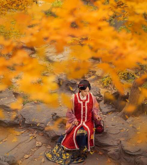 快乐的爆发眼泪