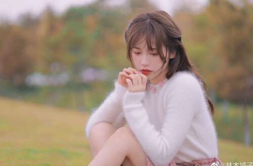 10,你说我爱我可以完成,但我觉得我在凝视中的生活不满意。爱,不必有一种语言。