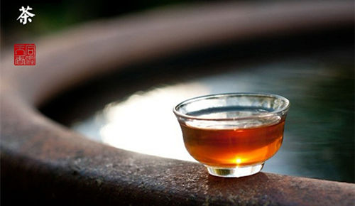 10.让年轻的心脏成为一个简单的人。生活的持久性是学习，虽然很难，但我们可以在时间的痛苦中长大，并重新爬上它。这是斗争的生活。也就是说，你年轻和汗水的有意义和宝贵的生活。