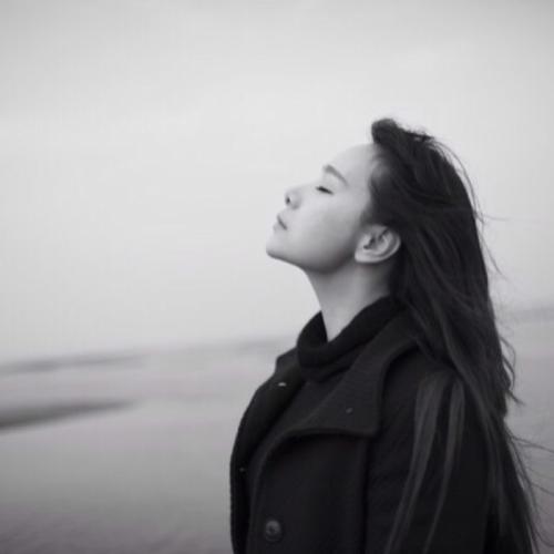 15，总有一个人，蹲在你的心里;你不会故意提及，但你将如何忘记。