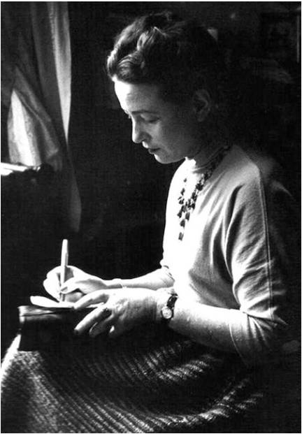 15，花的花恋爱了，有一个梦想莉莉。金房子只是由Yuxi拍摄的。刺绣仍然是针头，而联盟咒骂，以换取春季风格。我想念你，我希望春天是腐烂的，这是我无法帮助的担忧。