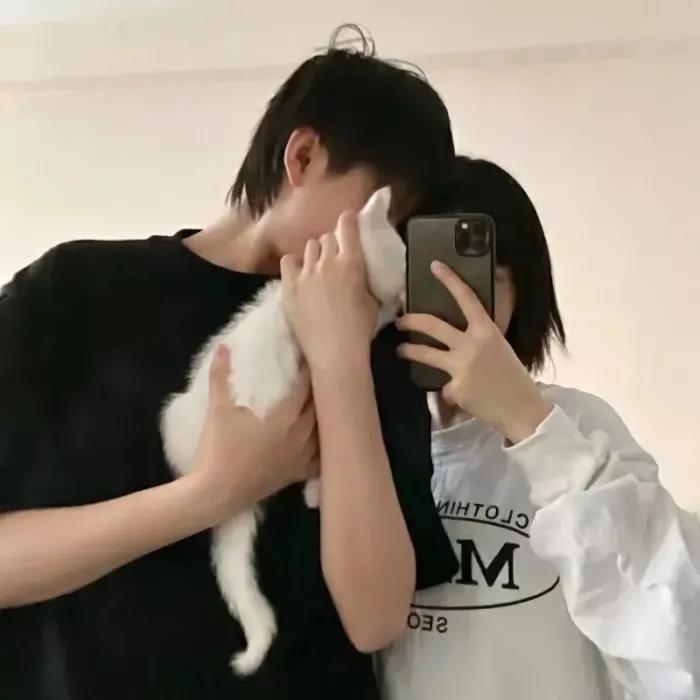 36.即使你今年失败了,你必须微笑和欢迎新的一年。