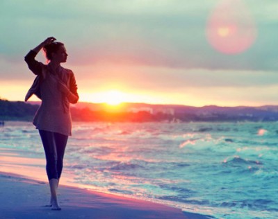 我穿着一双老人找到你的鞋子。