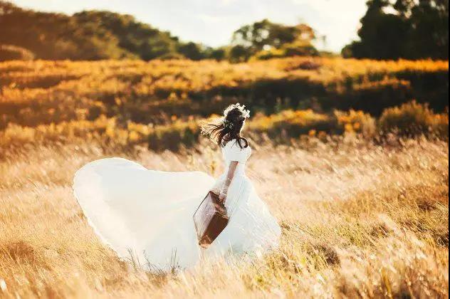 触及哭泣的爱誓言