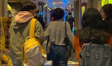 姐妹聚会吃饭开心的句子