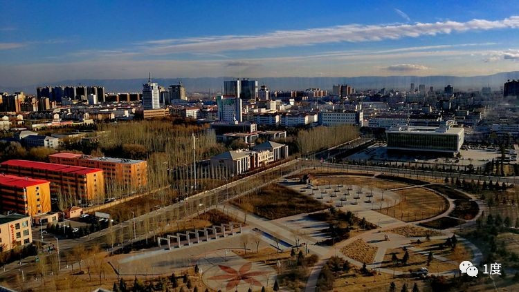 我觉得年底一年的判决。