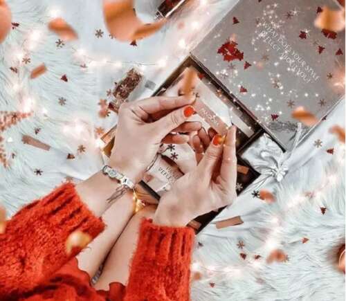 20,美丽的烛光,不,你看起来不太好;一个神秘的礼物,没有你的同伴只是传播。圣诞节马上,提前告诉我的祝福。只有你的陪伴,幸福会被点燃!