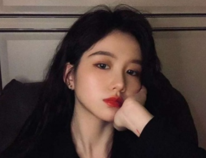 15，我昨天爱你，我今天不喜欢它，明天看老太太。