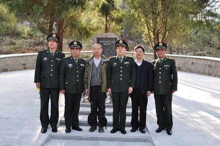 促进来自其他单词