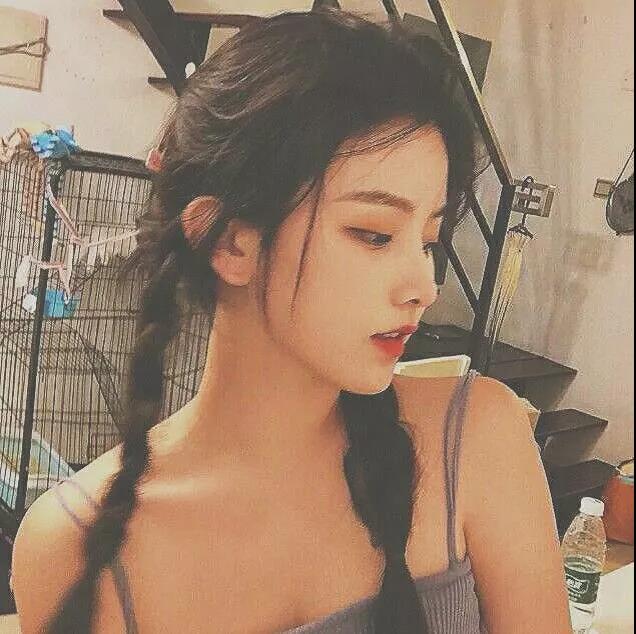 句子1与自拍照服务圈