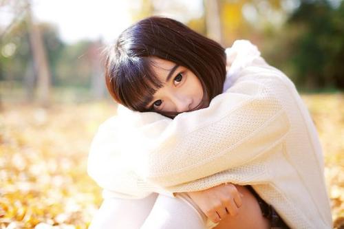 15.这并不是比这更重要，这是她不像情人一样。