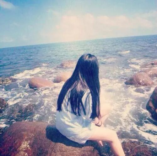 15.十年的死亡和两个人,不思考,自我毁灭。