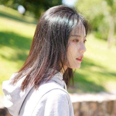 20，我喜欢一个不喜欢自己的人，似乎疲惫不堪，但我不能这样做。