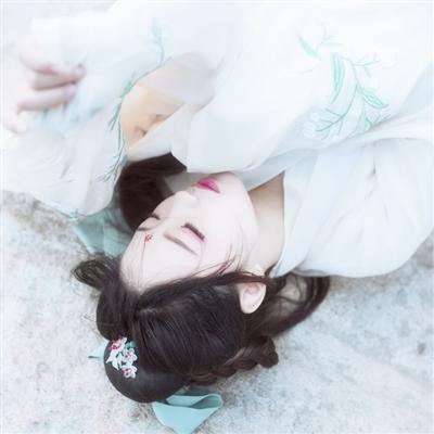 15,时间优于一个万花筒,这使我们能够看到世界上百阶段。时间比旅行石头更好,它可以帮助我们具有真假和肠胃外邪恶;在教科书中,它可以帮助我们阅读世界的沧桑。时间就像宝箱,它会让我们享受生活的幸福。