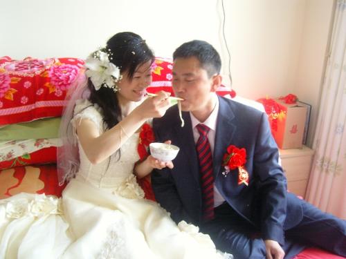 祝贺新婚姻父母