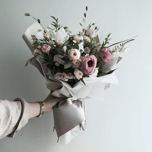 根据沟通仪式向父母发表士兵