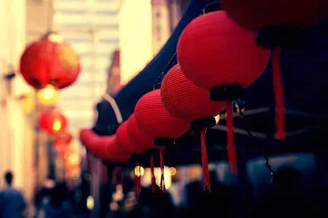 新年前夜,朋友圈,1