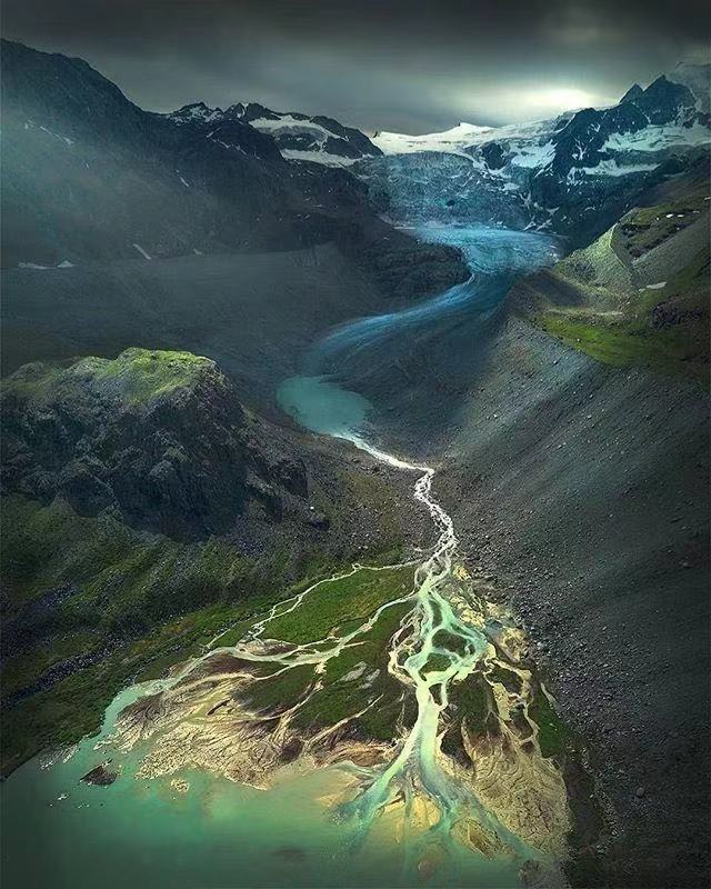 15，狭窄的剑，勇敢的胜利。