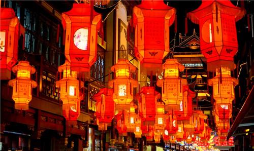 100，劳动节，国庆节（演奏成语）。五十五