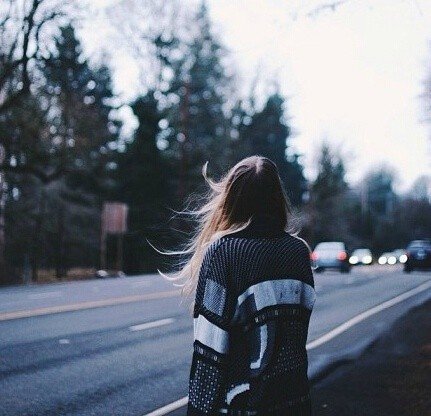 雨天，天气慢慢变冷。早上给朋友一个温暖的问候。那么雨冷的问候是什么？从小编告诉大家，欢迎来访。