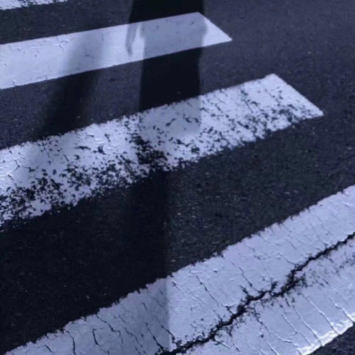 2，水，水，水，洗衣服，雨是潮湿的，沮丧的心情洗掉沮丧的麻烦，雨冲到了疲惫的情况下，雨是带来无限疯狂的希望，天空带来了无限疯狂的希望。天空想要如何下雨？无论如何，太阳将永远在雨中，我希望雨中有很好的心情。