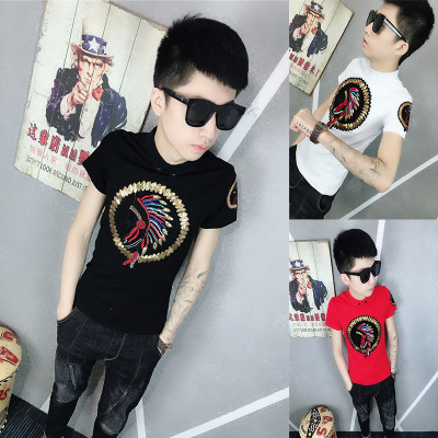 15.现在是那个女人,在夏天,即使它仍然在内衣的底部,我不偷看你!人们之间没有信任!