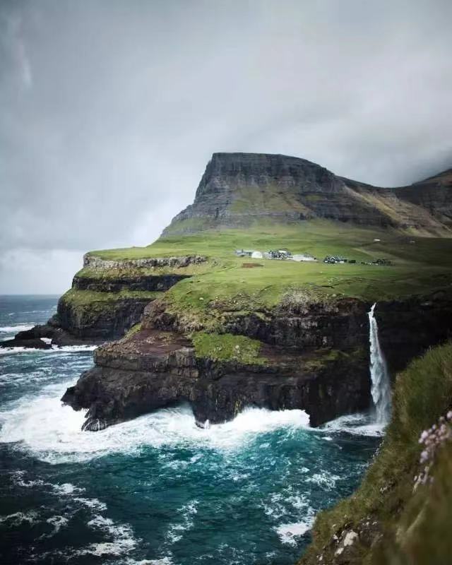 15.团队名称：闪亮首次亮相：试着合作，快乐分享！