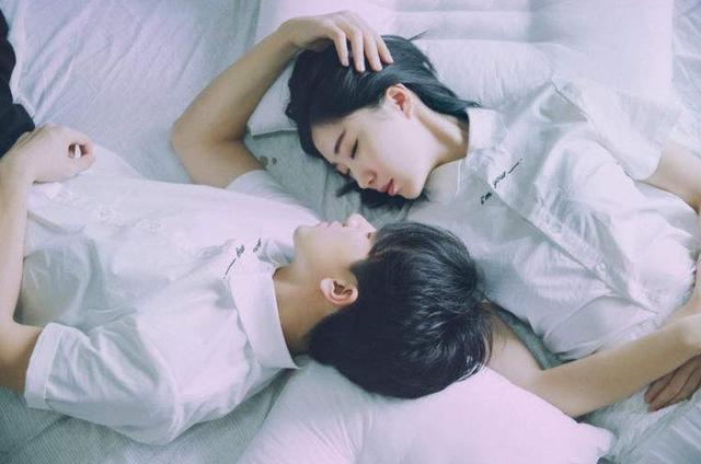 50，爱是两者的天才，但想法是一个男人的老人。