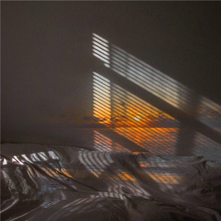 15,每个人都有一个未定义的地方,不要要求别人,不必责怪自己。晚安!